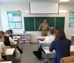 Участник СВО в гостях у учащихся Заклинской школы