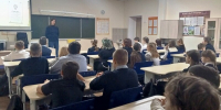 Школьникам рассказали о героях Луги - Газета Лужская правда