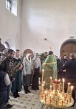 Вербное воскресенье в Луге: прихожане освятили вербы и встретили праздник Входа Господня в Иерусалим